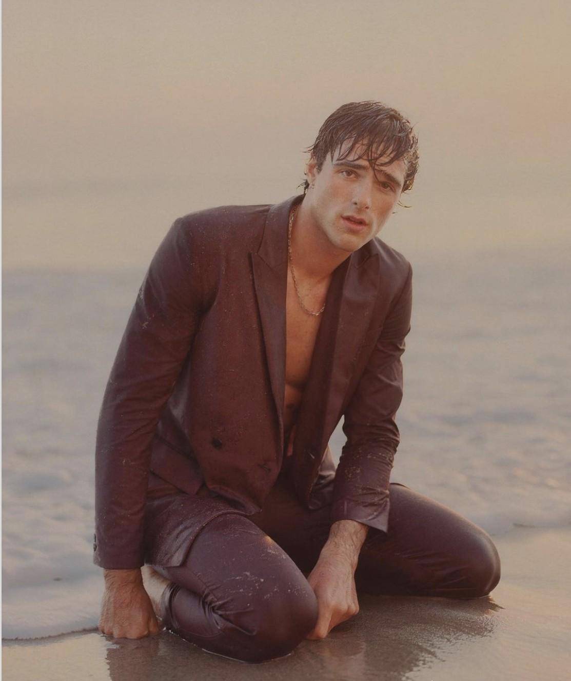 9:雅各布·艾洛蒂 jacob elordi代表作:《同义词》,《本色》身份