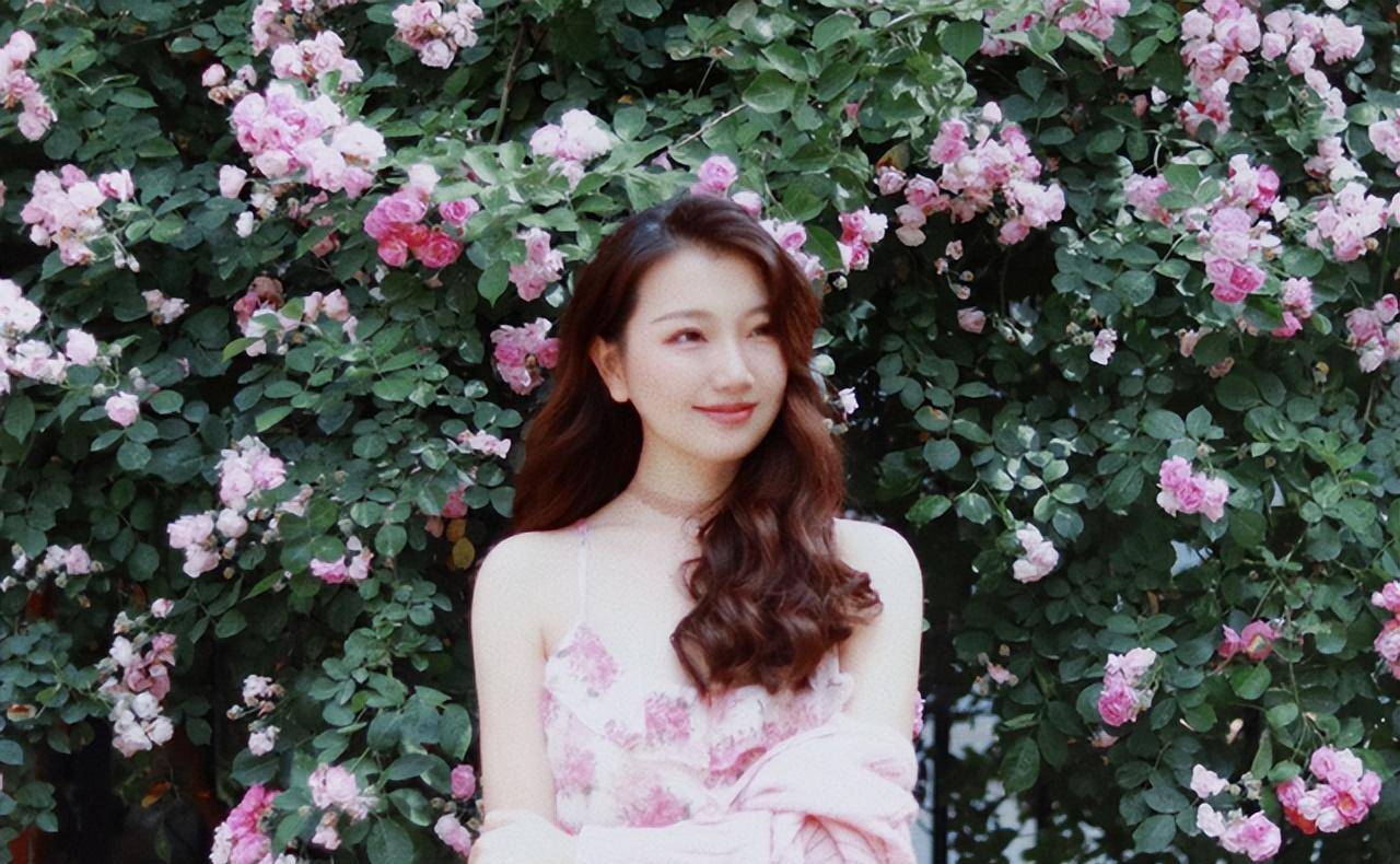 兰州大学"校花"学姐走红,成功上岸北京大学,颜值令人惊叹_袁方_梦想