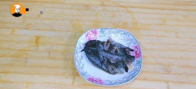 塘鲤鱼蒸蛋,鲜美嫩滑,营养丰富,没有一点腥味_炖蛋_料酒_时间