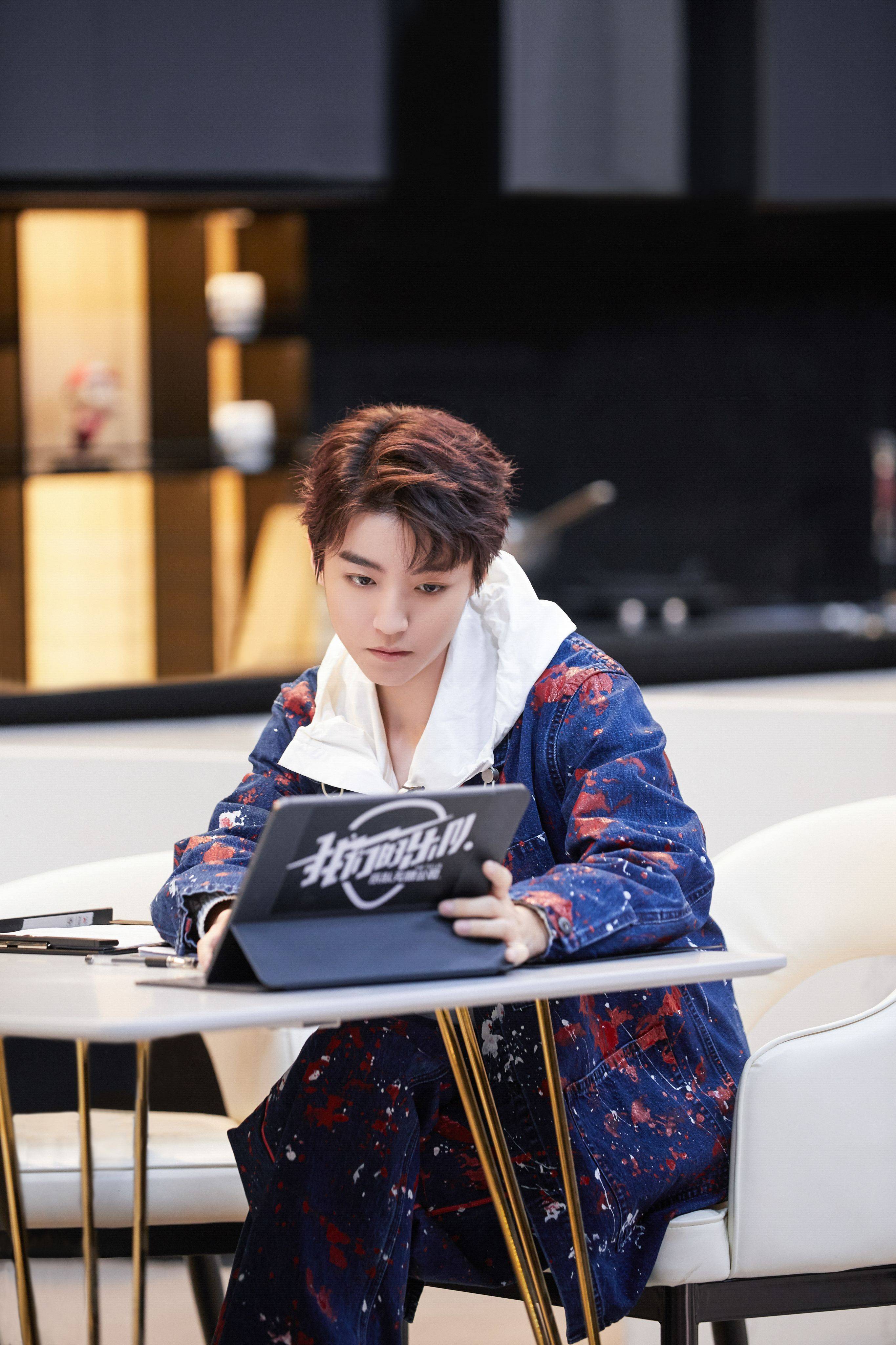 据录制现场的粉丝介绍,在播出的这部分节目中,王俊凯其实有一个特别