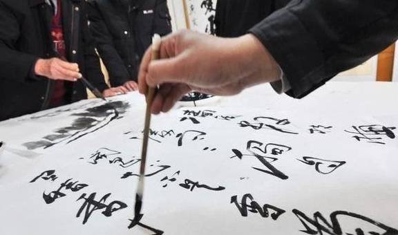 如何理清一个字的笔顺？原来这些字的笔顺你一直写错了！