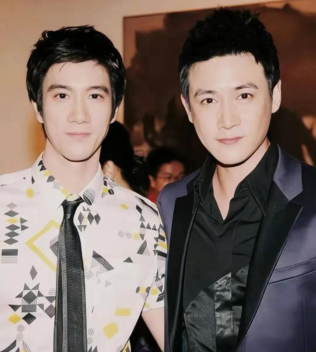 陆毅的脸型比帅哥王力宏的脸型更好看一些,所以我个人觉得黎明绝对