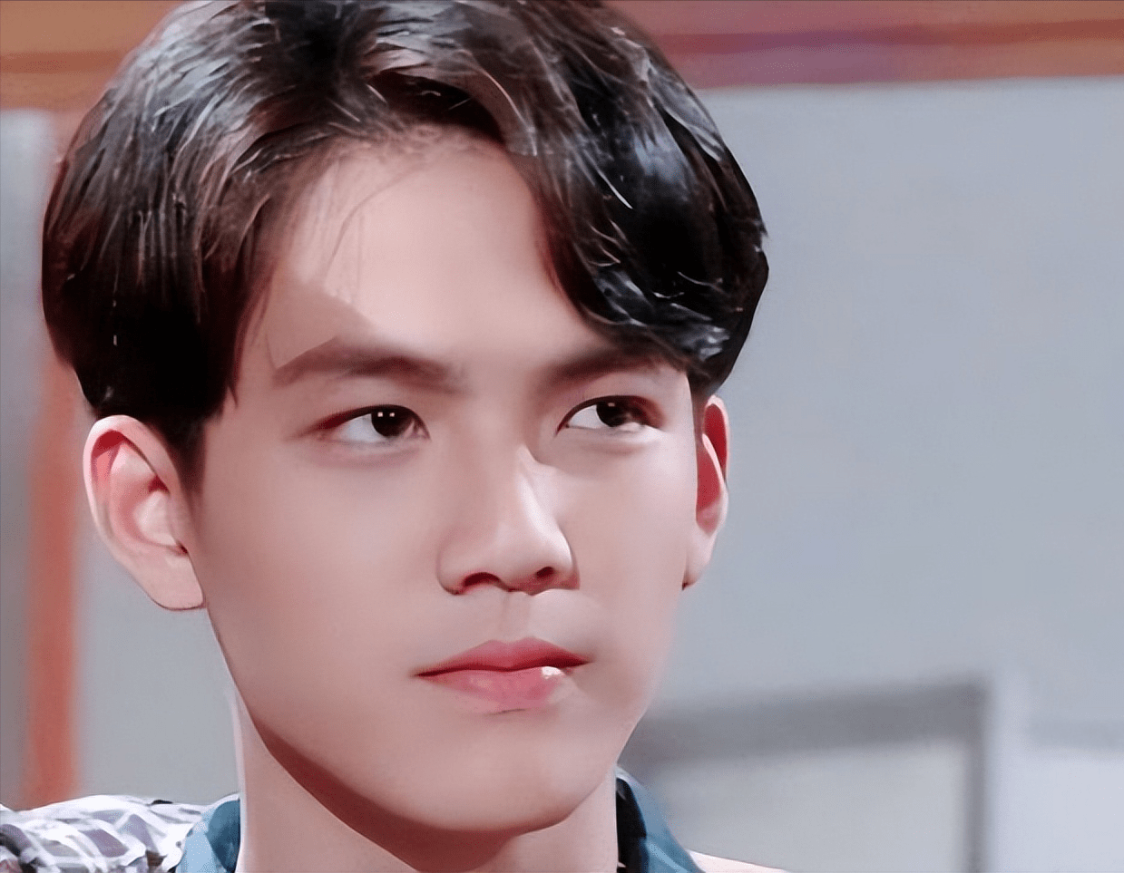 在八卦钟汉良婚姻状况的同时,也有一些人话题跑偏,议论起了他的事业.