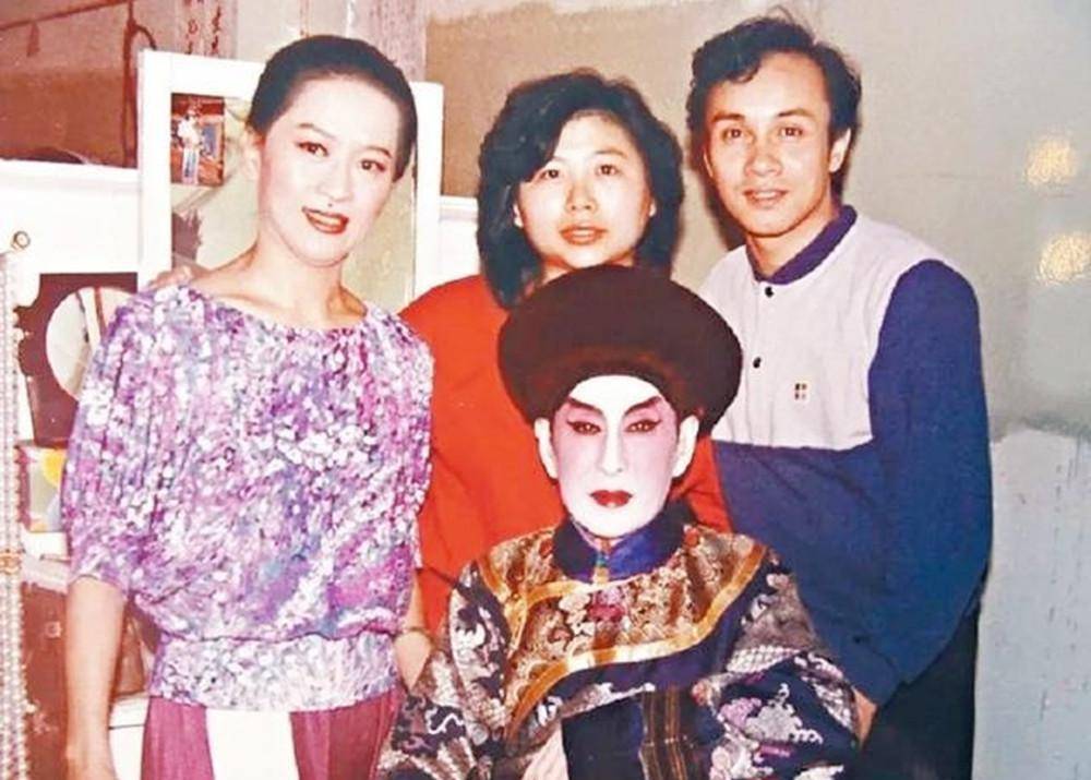 洪金梅:为嫁豪门穿了30年塑身衣,生4个孩子,最后遗产只得1元钱_邓永祥