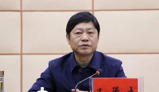 兴仁市白美宏副市长图片