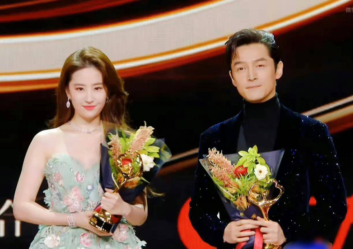 tfboys未合体,唐嫣被迫"出局",肖迪完美错过_网友_王源_王俊凯