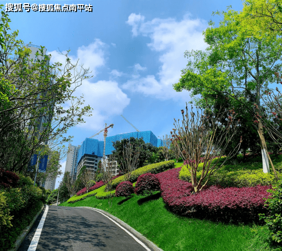 『万象公园』地址长沙【售楼中心】400-159-8559转接5555【24小时电话