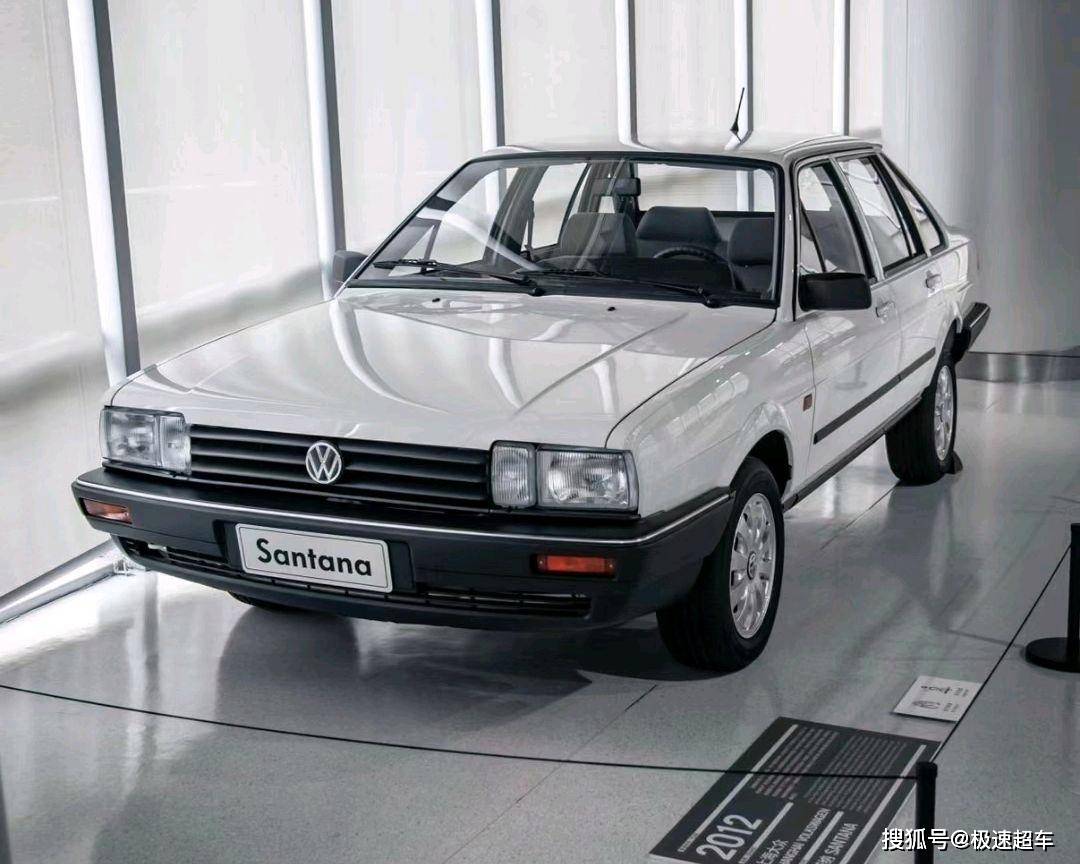 最近一段时间很多人都对老款的大众桑塔纳产生了浓厚的兴趣,尤其是