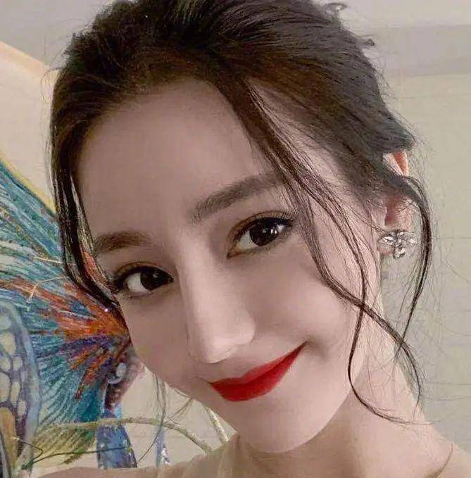 有一种美,叫迪丽热巴_眉毛_异域_风情