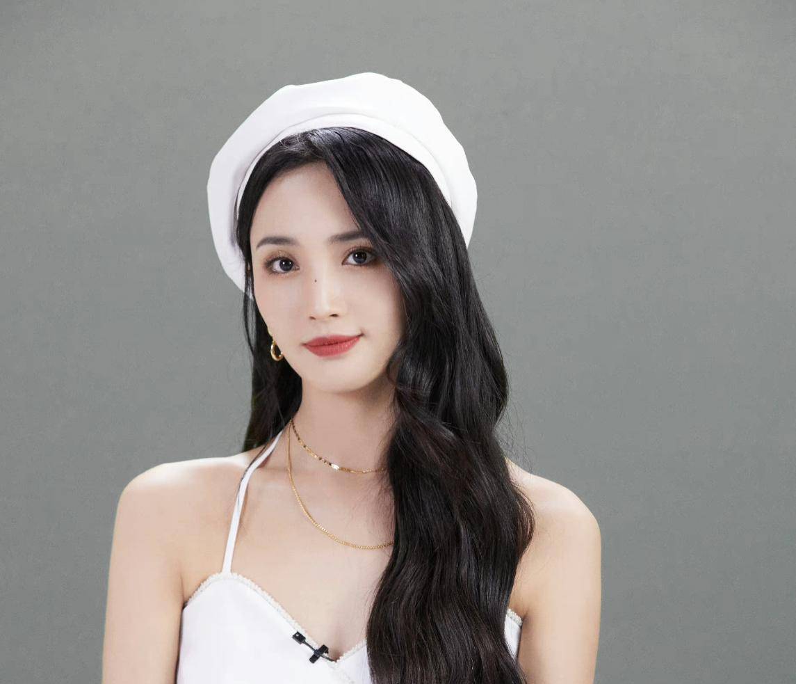 29岁女星王紫璇曝新恋情!