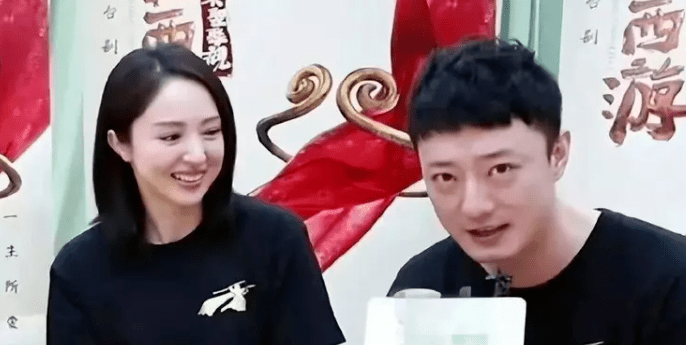 “高启盛”苏小玎恋情曝光！当街熊抱女友 曾和大11岁董璇恋爱