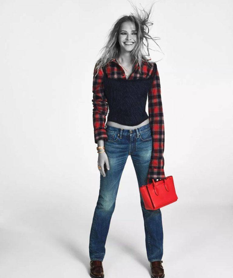 俄罗斯模特兼女演员萨沙·露丝(sasha luss)拍摄的时尚杂志_封面_设计