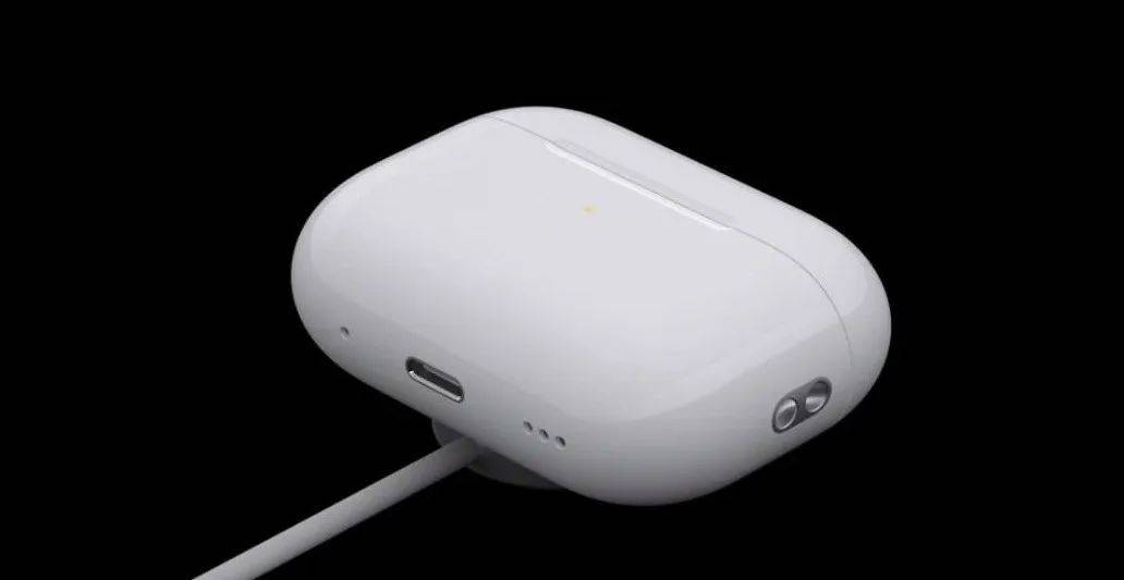 新品|AirPods Pro 2将推出USB-C口版本，接口尚未被C口统一_充电_苹果_欧盟