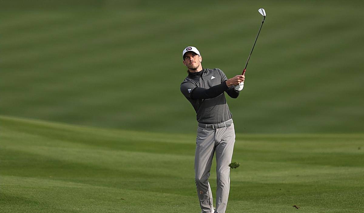 贝尔正式封存"红龙"战袍,转战高尔夫球场继续寻求快乐_威尔士队_地方