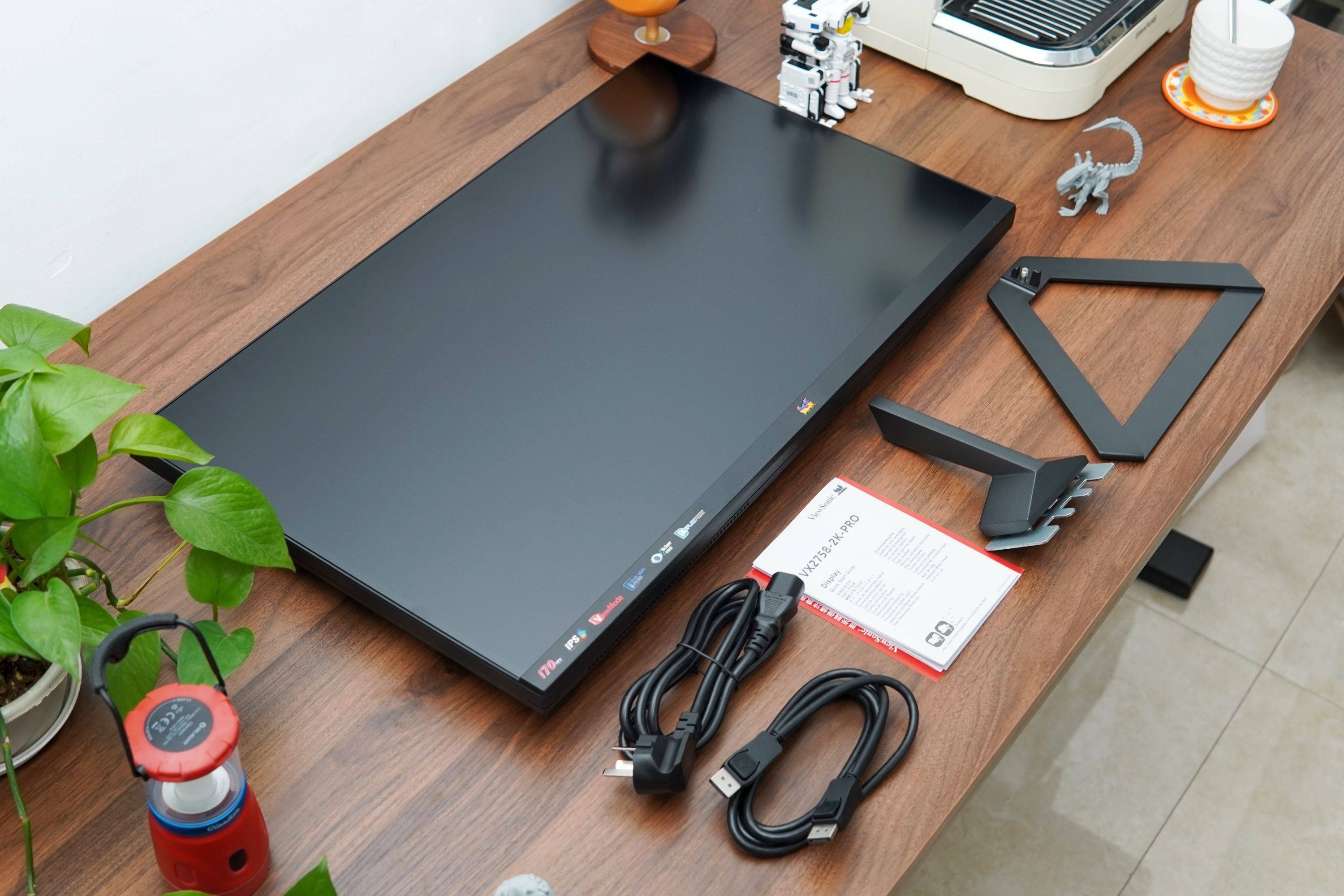 优派vx2758-2k-pro显示器测评_接口_底座_设计