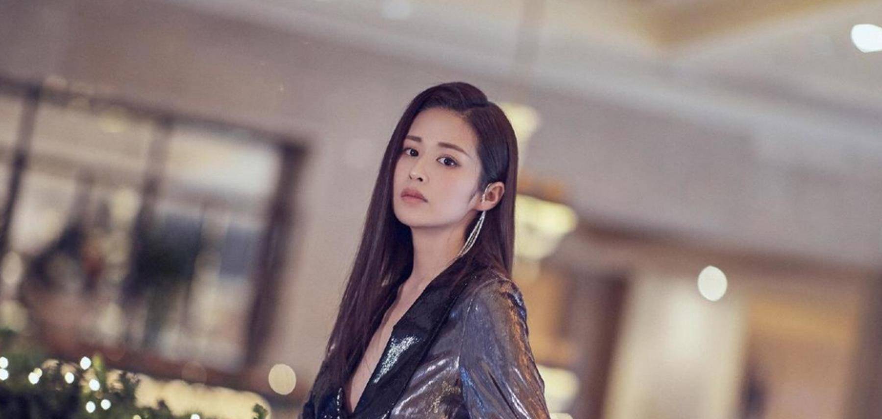千山暮雪为什么会选颖儿这个演员呢?颖儿是怎么出道的?
