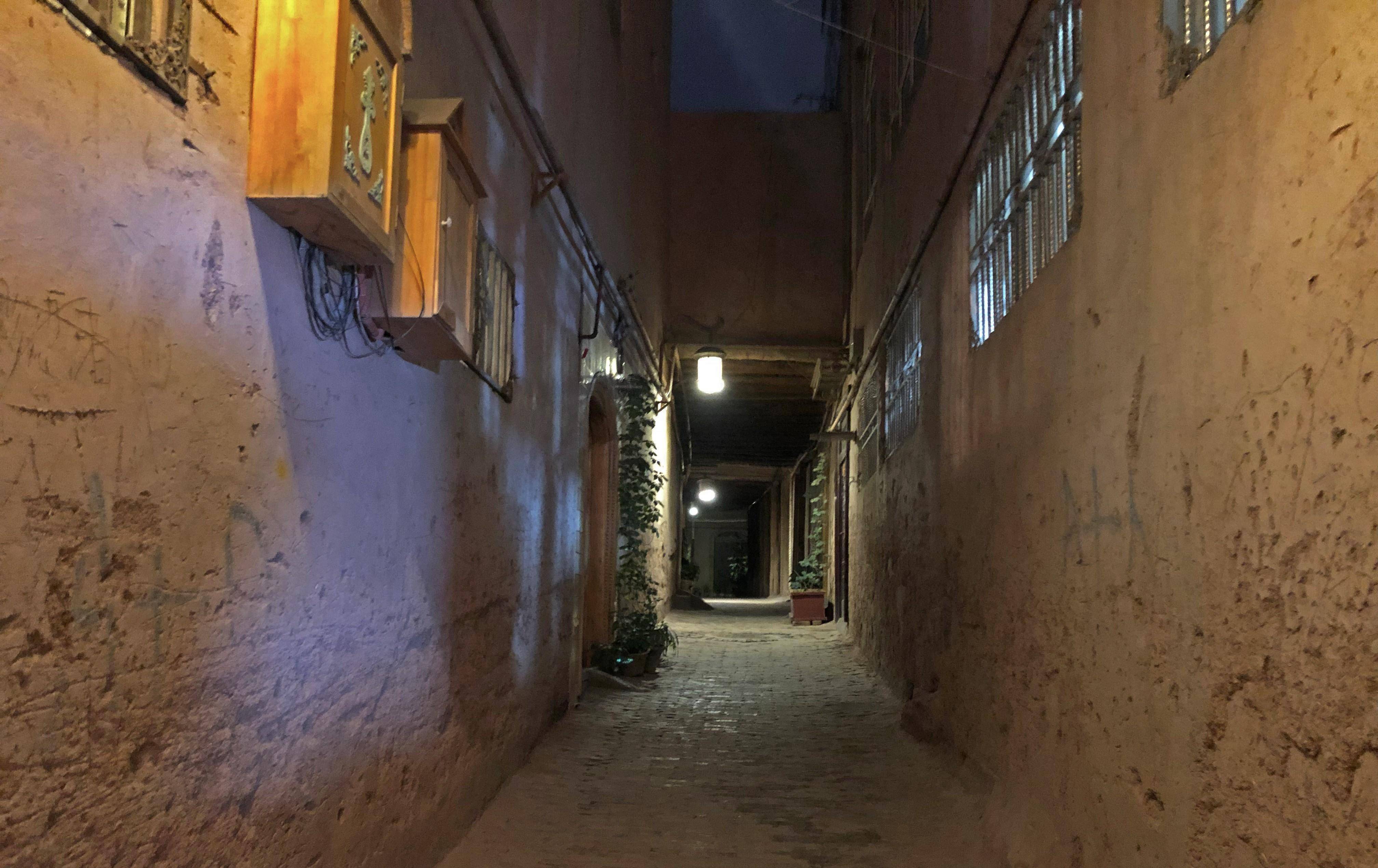 探究我们古代客栈的起源发展历史地位,及其对后世旅游业的影响_文化_服务设施_成为了