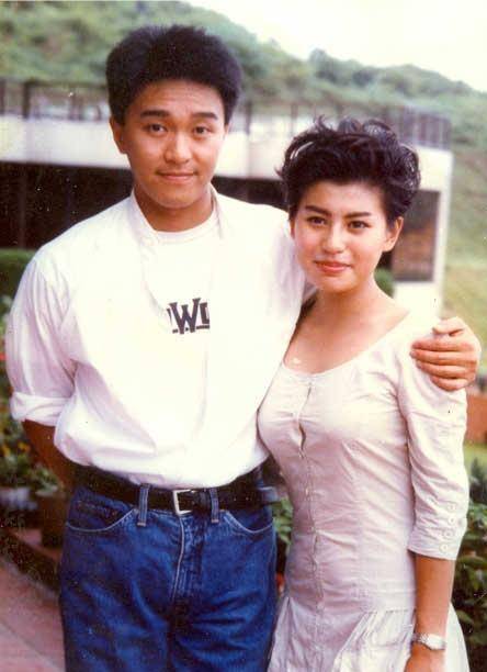 周星驰经典老照片,图4合影看过的人不多_吴君如_电影_广东政协