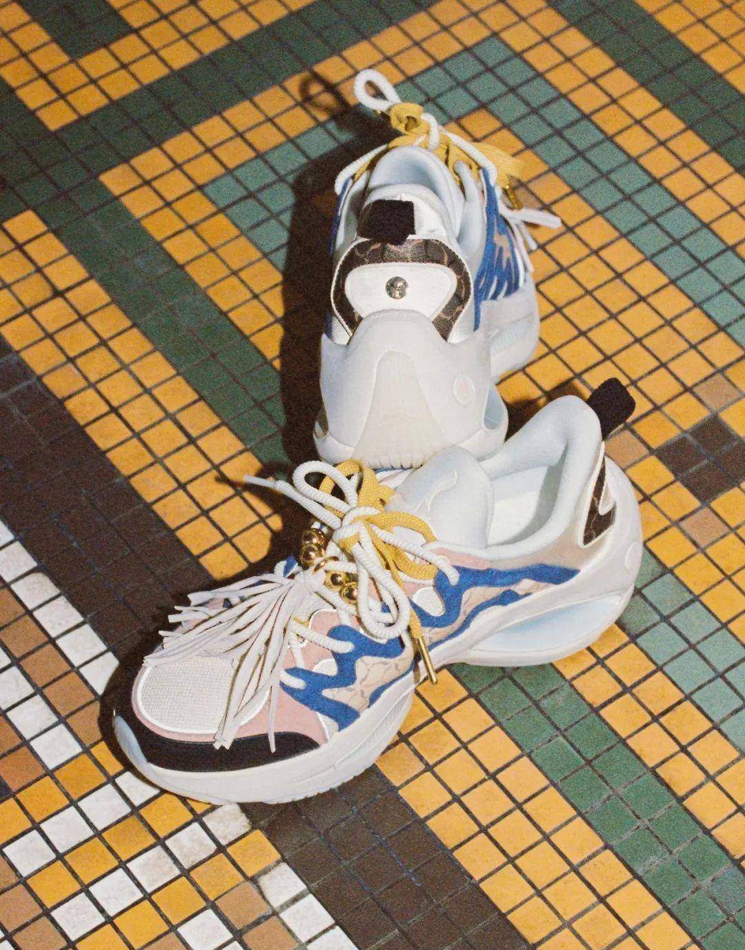 从li-ning1990 的诞生看中国高端运动时尚品牌如何打造品牌力