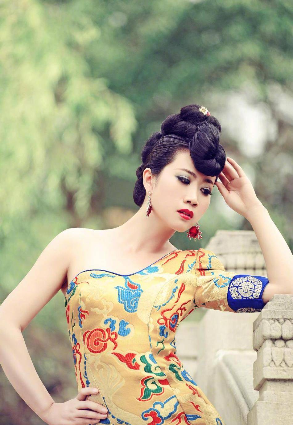 44岁芙蓉姐姐近照曝光,曾是国内第一代网红,被赞气质优雅_网友_网络_