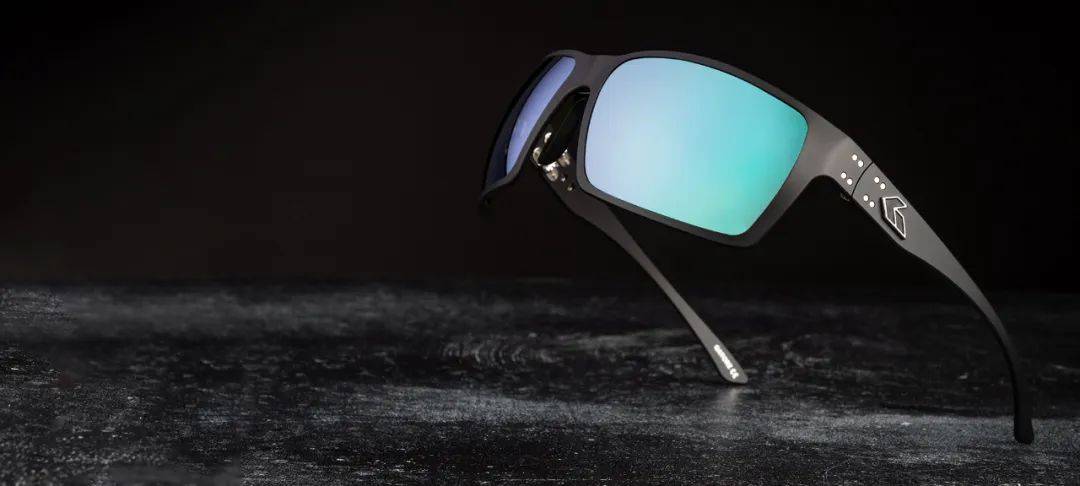 颜值与实力并存的战斗力——gatorz战术太阳眼镜_产品_镜片_系列