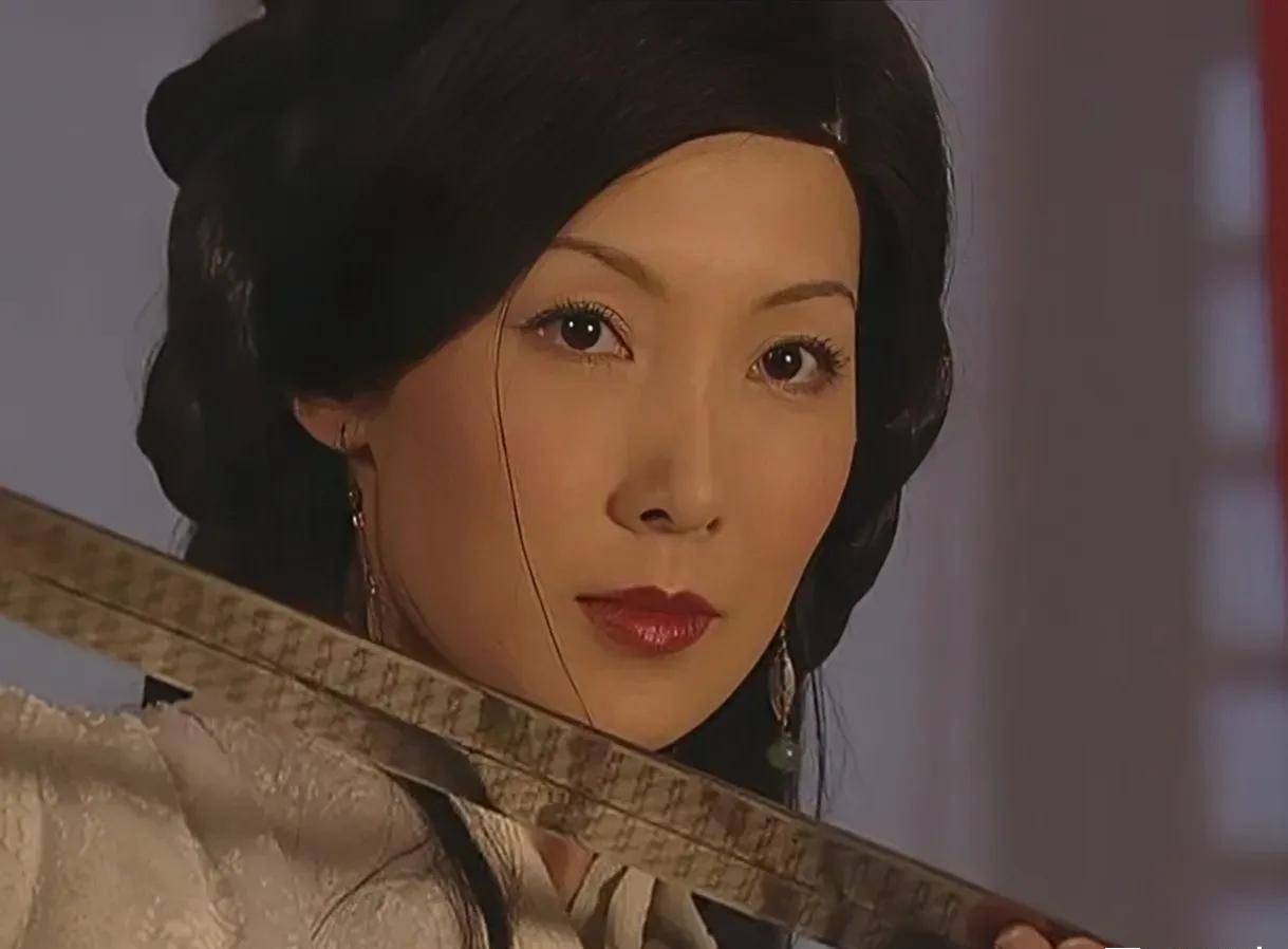 吴美珩:无法界定是美还是丑的一位女星,依靠气质成功嫁入豪门_美人_剧