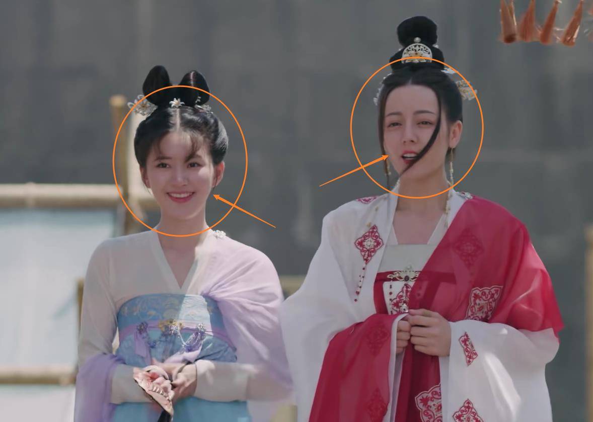 赵露思古装新剧上线,扮相温婉又甜美,与迪丽热巴同框也丝毫不输_剧中