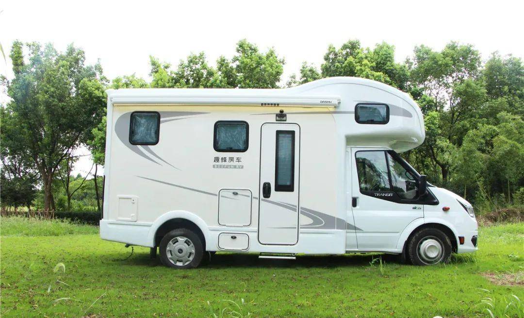 趣蜂房车全顺c型,以舒适为亮点,打造完美旅途!_搜狐汽车_搜狐网