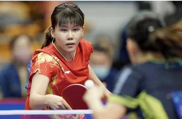 3)陈幸同打伊藤美诚,外战也非常厉害,只要克服住削球手克星陈莹的话