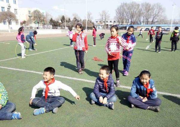 太疯狂了（家长夸老师最简单的话）家长夸老师最简单的话怎么回复 第4张