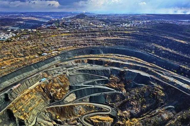 被开采100多年的亚洲最大的煤矿 现如今怎么样了呢?_抚顺_进行_生态