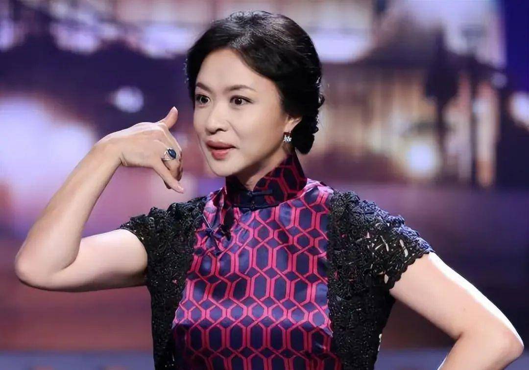 张兰公开回应金星的控诉,公然表示"不要让我透露任何东西",两人积怨很