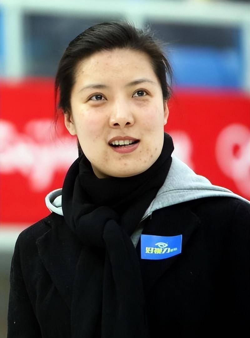 杜丽:与张付苦恋七年,奥运夺冠后,转身嫁给小4岁的庞伟_母亲_继父