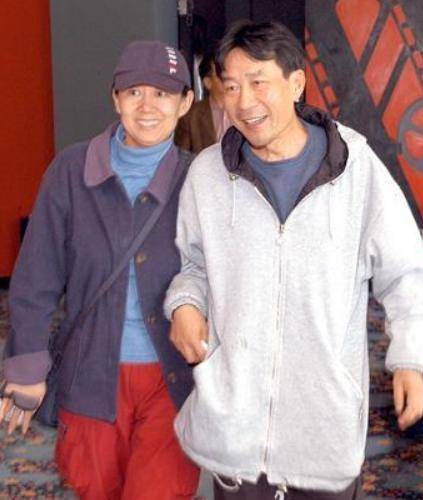 于海丹:嫁李雪健放弃演员事业,丈夫抗癌20年,她一路