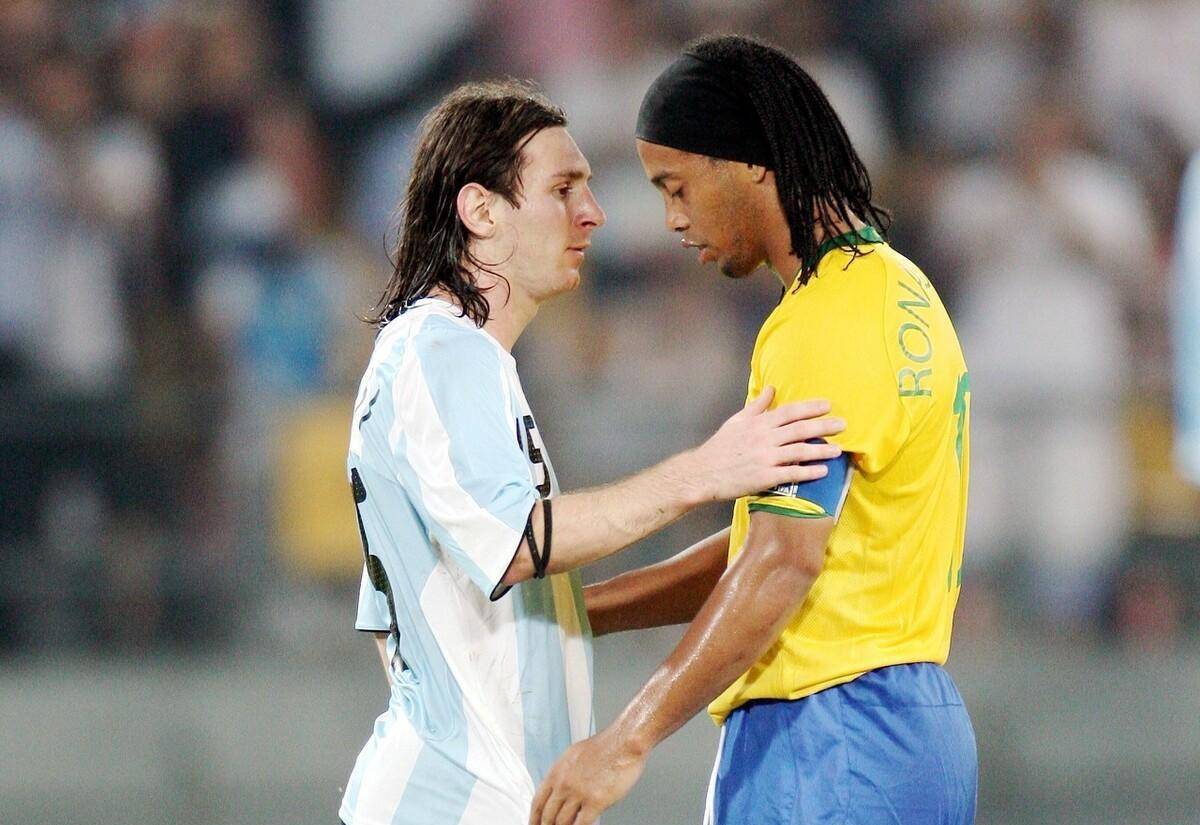 关于梅西和小罗的情谊—唱诗人的接力_巴萨_足球_巴西