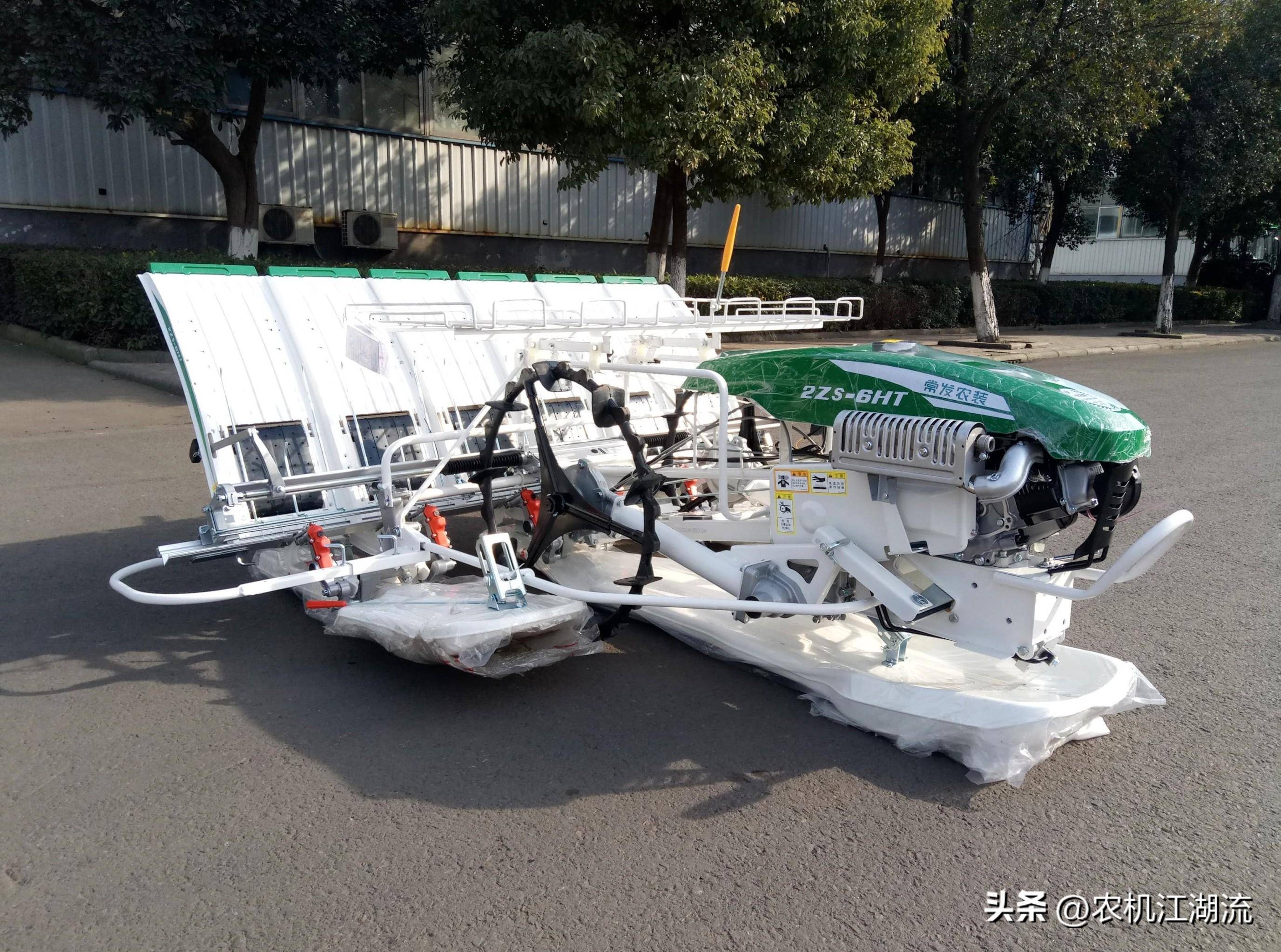 手扶式6行水稻插秧机,洋马vs常发,全国热销机型,差别真不少
