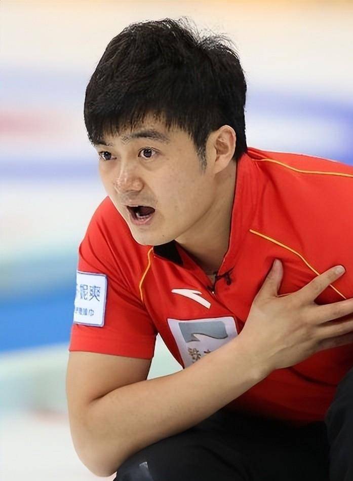 徐晓明:月收入1600元,被韩国冰壶女神倒追,结婚12年买不起房_比赛