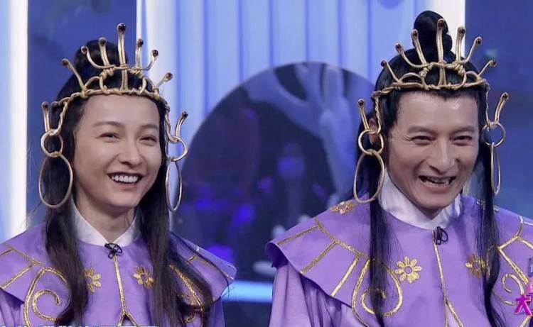 这些人太尴尬,让人笑不出来_刘耀文_刘德华_观众