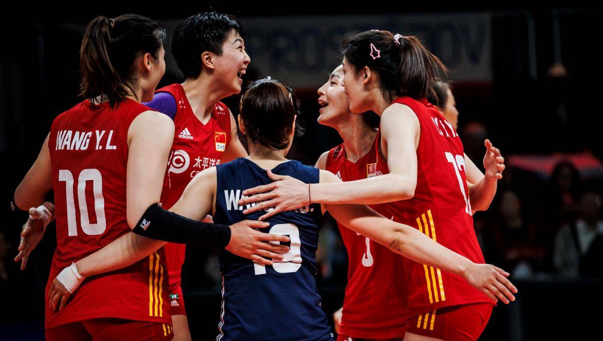 是龚翔宇,郑益昕,段梦可,二传是刁琳宇,许晓婷,自由人是王梦洁,倪非凡