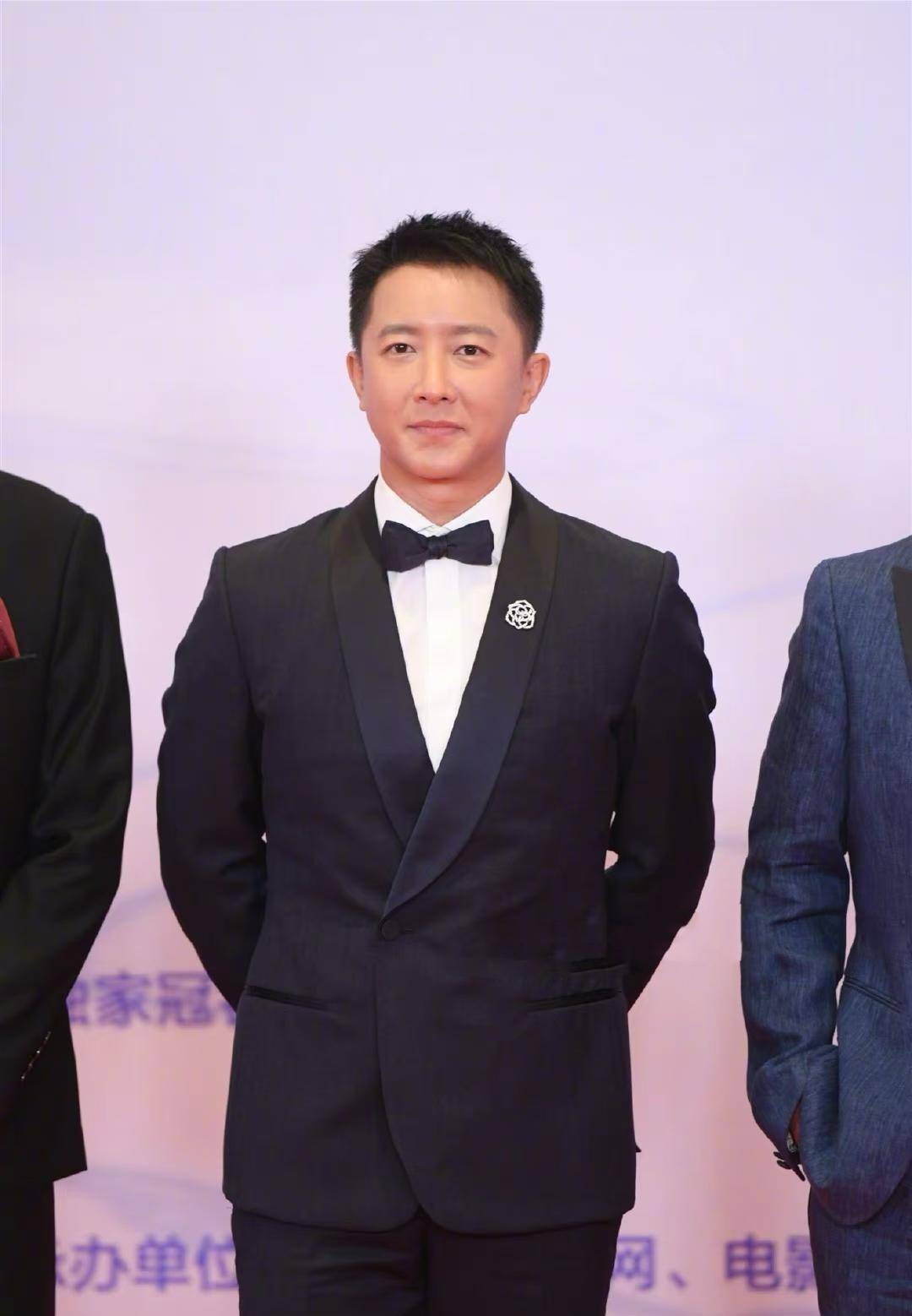 我们电影盛典众星状态:韩庚现幸福肥,70岁刘晓庆礼服心思多_身材_明星