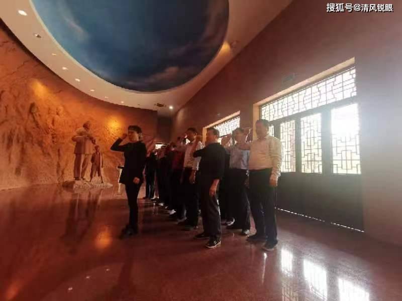 追寻红色足迹 重温入党誓词-红色教育基地重温入党誓词下午举行可以不?