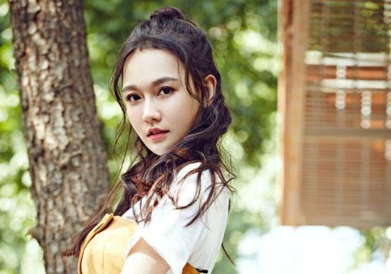曾被芒果台力捧,被视作谢娜接班人,却因绯闻如今名气大减_孙骁骁_事业