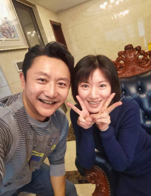 季肖冰 北京电影学院提到季肖冰很多人都觉得可惜,颜值高,演技也很出