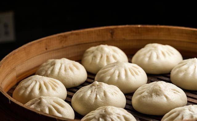 皮薄味美,口感鲜美:青岛大包成为山东省名小吃!