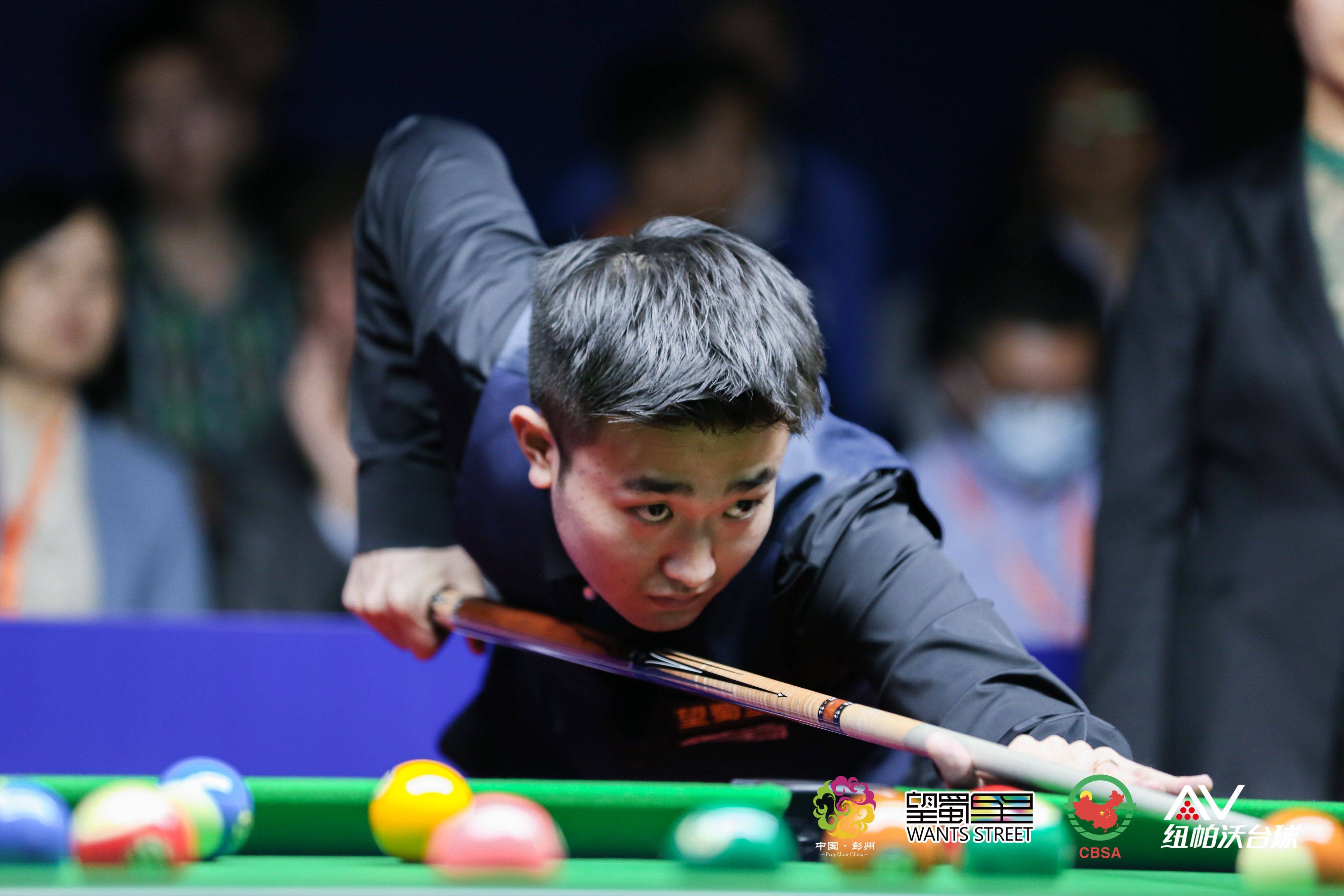 前期男子组资格赛报名非常火爆,名单中不乏朱龙,蔡剑忠和张永等台球好