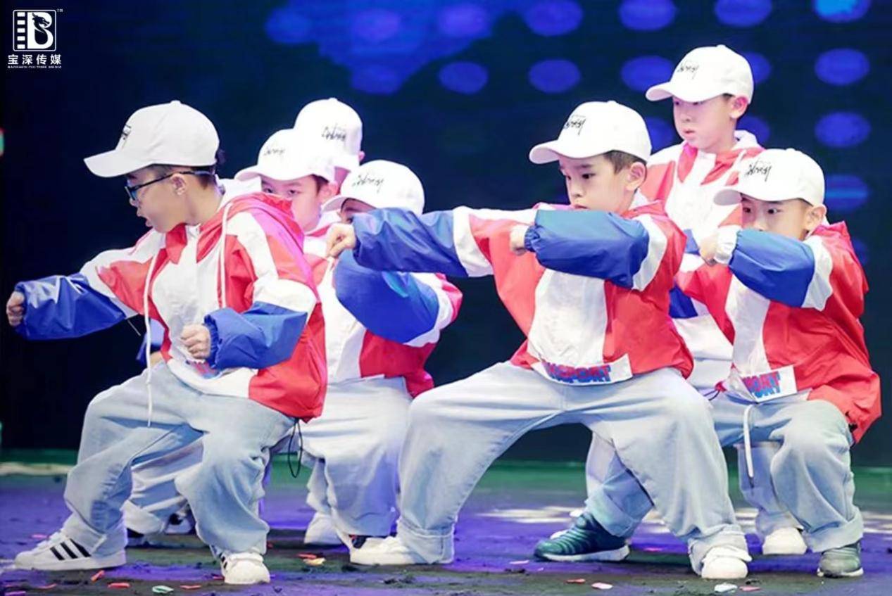 宝深传媒|少儿爵士舞发力怎么掌握,有哪些技巧?_舞蹈_爆发力_身体