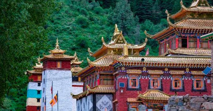 原创 四川阿坝州壤塘县值得游玩的旅游景点有哪些?自驾游有什么攻略?