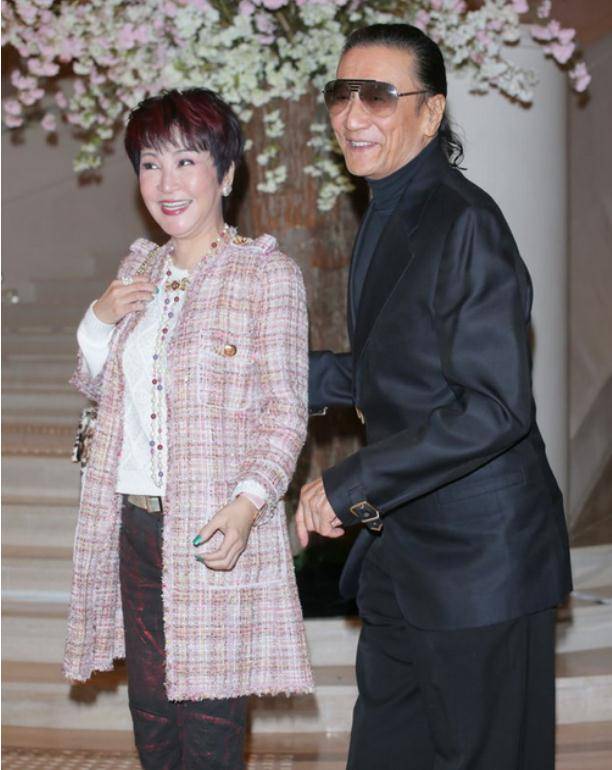 而生的谢贤,85岁得影帝,一生潇洒不下流,晚年过得潇洒_电影_家庭_嘉玲