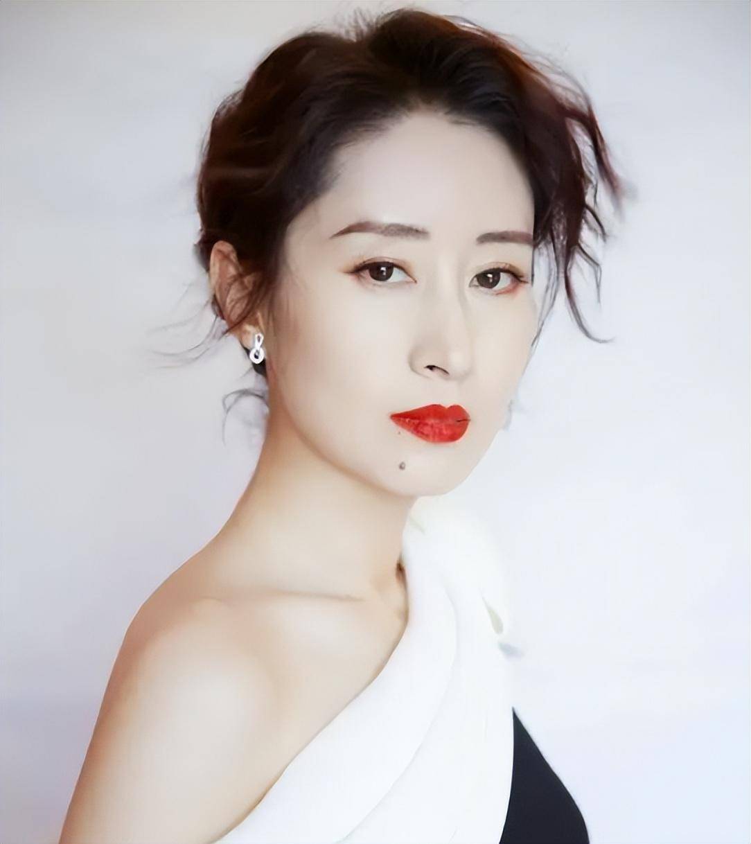 至今未婚的山东女明星,最大47岁,最小33岁_宋茜_金晨_绯闻