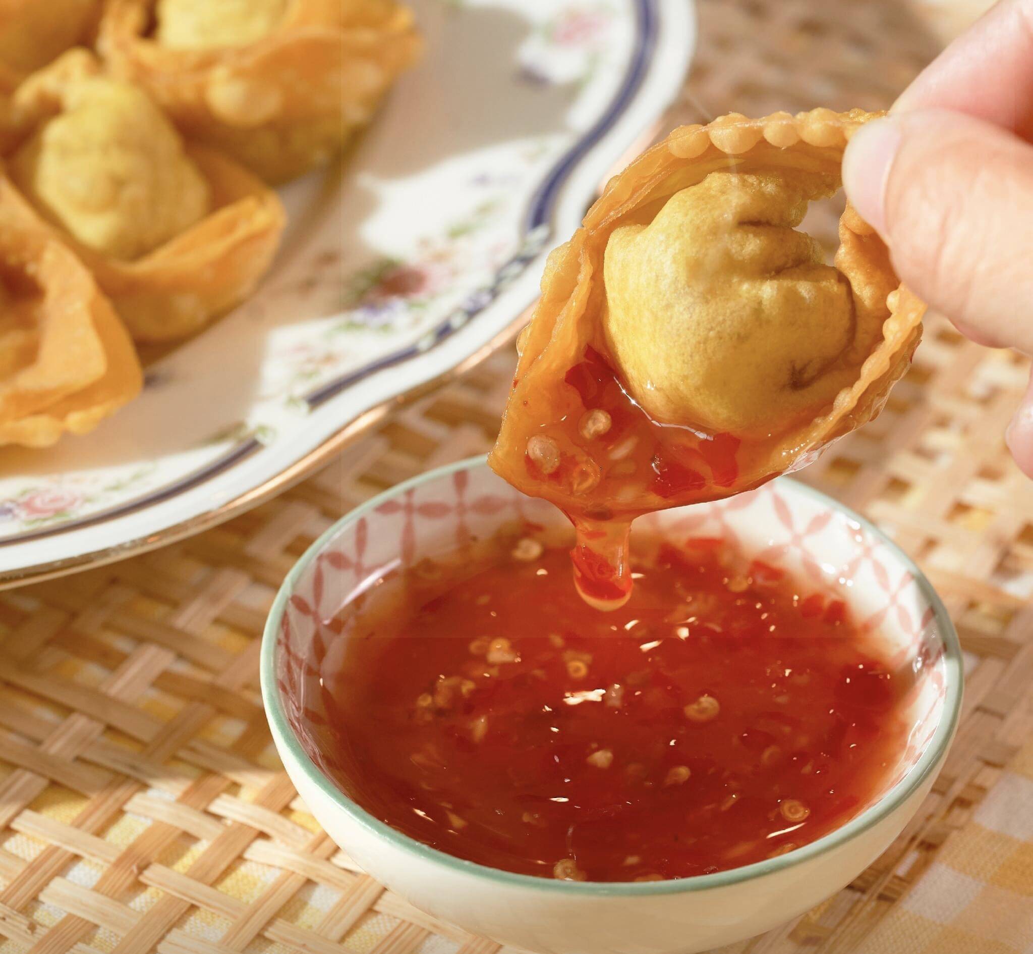 泰国街头必不可吃的炸猪肉云吞_生活_美食_需求